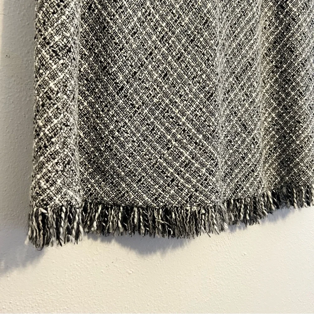 Vintage Apostrophe Wool Blend Black & White Tweed Fringe Skirt Size 14